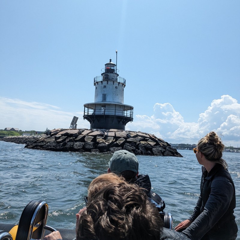 Lighthouse boat tour